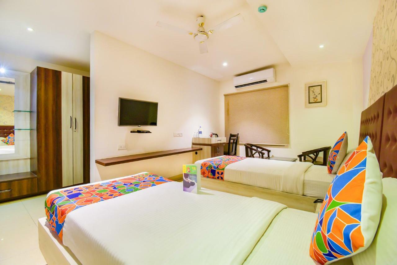 Fabhotel Pentagon Next - Bhubaneswar Railway Station Exteriör bild