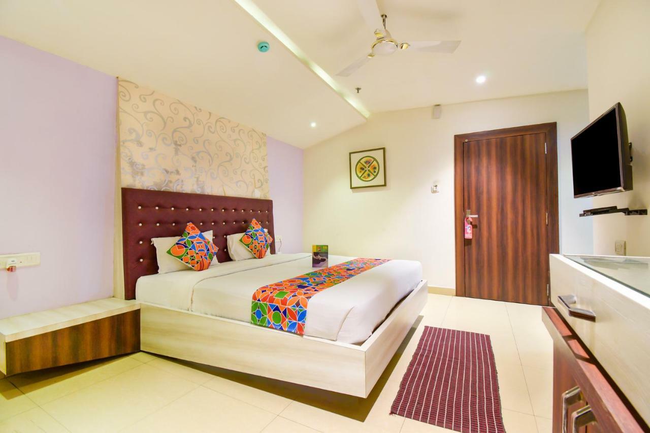 Fabhotel Pentagon Next - Bhubaneswar Railway Station Exteriör bild